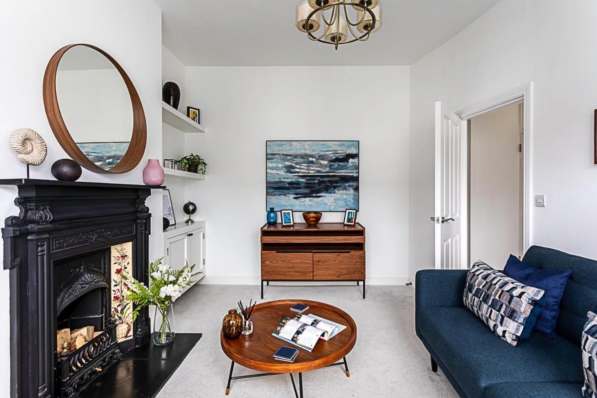 Chic 2-bed Flat In Leafy Clapham South Apartamento Londres